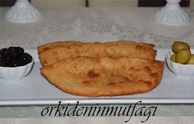 çiğ börek